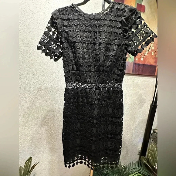 Michael Kors geometric floral lace dress size 0 - Picture 2 of 16
